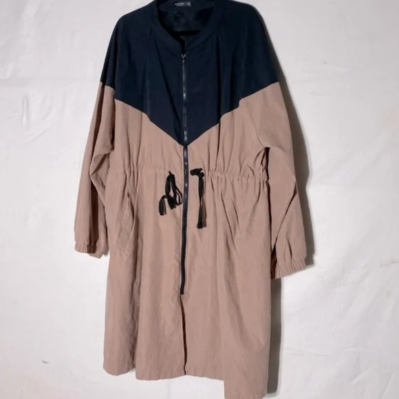 Two Tone Long Drawstring Waist - Picture 10 of 11